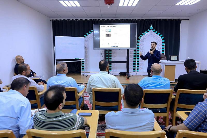 المجمع العلمي يقدم محاضرة عن الذكاء الاصطناعي لطلبة مشروع التعليم المستمر في كربلاء