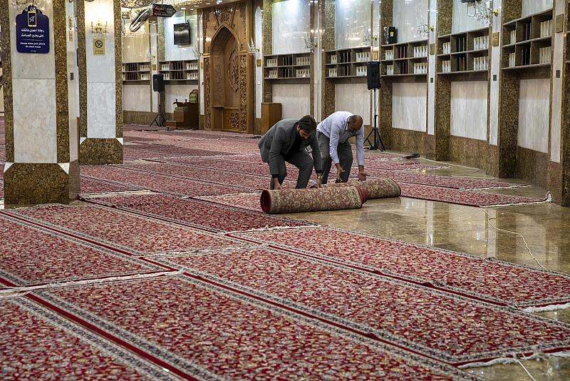 خدمات متعددة يقدمها قسم الشؤون الخدمية للزائرين