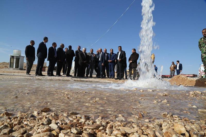 لأوّل مرّةٍ في العراق: العتبةُ العباسيّة المقدّسة تتبنّى مشروع المياه البديلة لنهر الفرات..