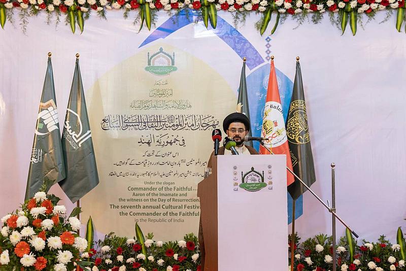 إمام مسجد موكل: يتوجب علينا الأخذ بحياة الإمام علي (عليه السلام) أسوةً لنا