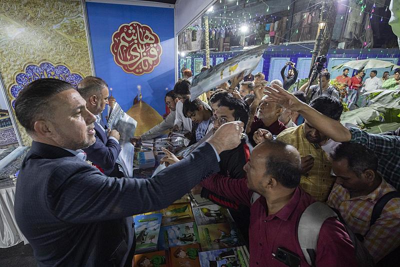 آلاف الرسائل من الهند إلى ضريح أبي الفضل العباس (عليه السلام)