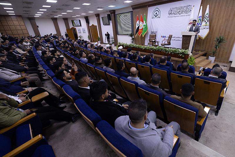 انطلاق فعاليات اليوم الثاني للملتقى العلمي الوطني للنخب الشبابية في جامعة العميد