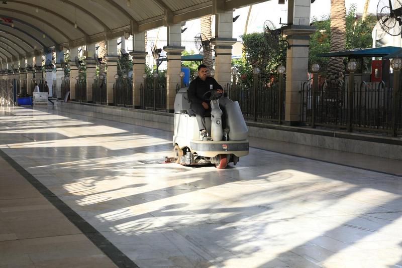 خدمةً للزائرين.. تهيئة منطقة ما بين الحرمين لاستقبال فصل الشتاء