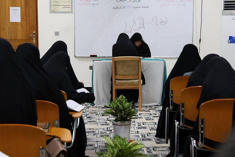 شعبة فاطمة بنت أسد للدراسات القرآنية تختتم دورة (ن والقلم) بنسختها الأولى