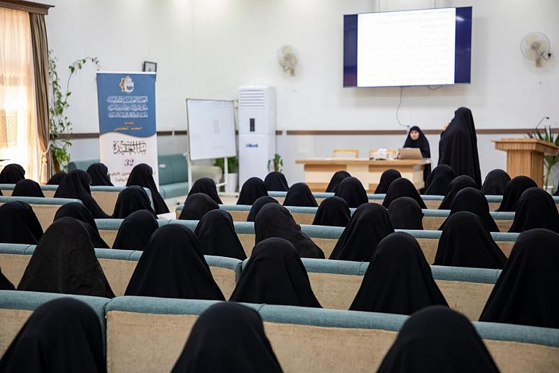 مخيم بنات العقيدة الـ32 يشهد محاضرة فكرية حول تأصيل مفهوم الولاية لأهل البيت (عليهم السلام)