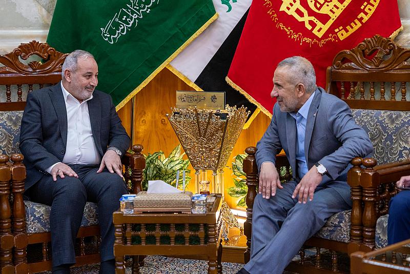 العتبة العباسية المقدسة تستقبل وفدًا من الجرحى الفلسطينيين الراقدين في المستشفيات العراقية