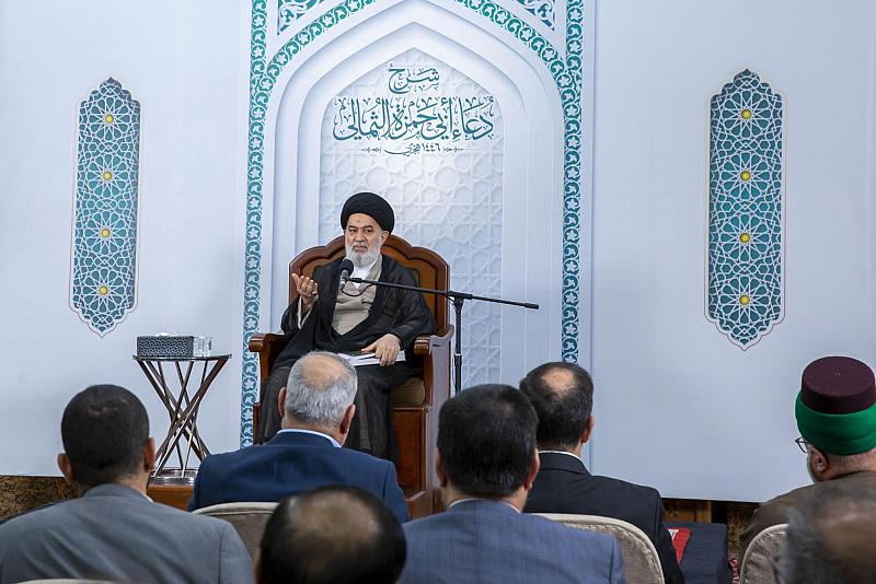 أستاذ الحوزة العلمية العلّامة السيد أحمد الصافي يُلقي المحاضرة العلميّة الأسبوعية الخامسة في شرح دعاء أبي حمزة الثمالي