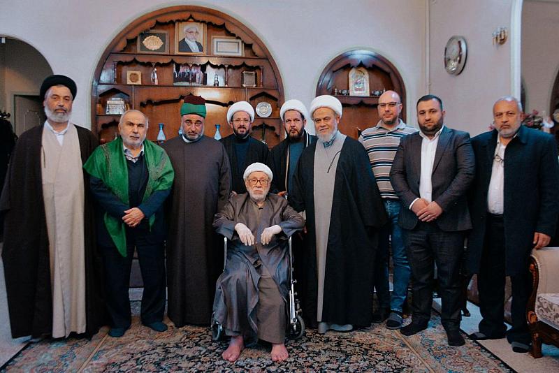 للاطمئنان على صحّته.. الأمين العام للعتبة العباسية يزور الشيخ المقدسي في إيران