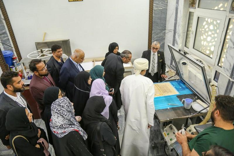 قسم العلاقات العامّة يستقبل وفدا متعدّد الجنسيات