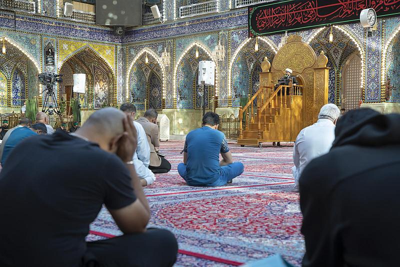 العتبة العباسية المقدسة تقيم مجلسًا عزائيًّا بذكرى هدم قبور أئمة البقيع (عليهم السلام)