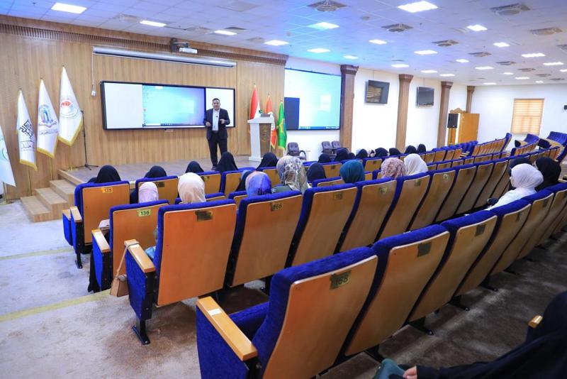 جامعة العميد تنظّم ندوة تطويرية لملاكاتها النسوية