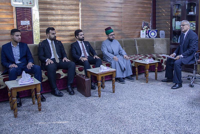 العتبة العباسية المقدسة تدعو جامعة القاسم الخضراء للمشاركة في الحفل المركزي لتخرج طلبة الجامعات
