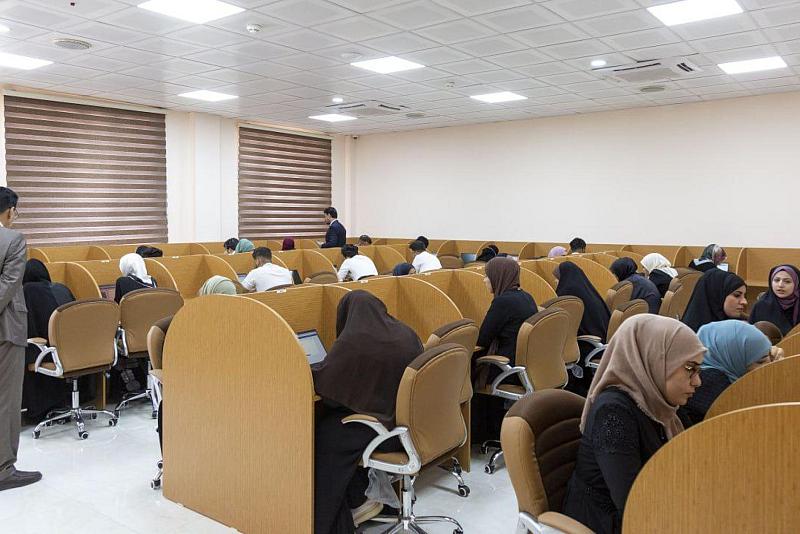جامعة الكفيل تُجري الامتحان التقويمي لقسم تقنيّات المختبرات الطبيّة