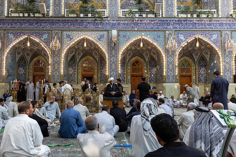 قسم الشؤون الدينية يقدم محاضرة توجيهية لزائري مرقد أبي الفضل العباس (عليه السلام)