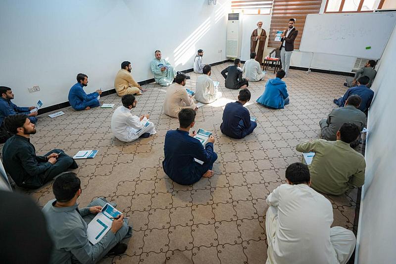المجمع العلمي يختتم الدورة القرآنية التخصّصية لطلبة العلوم الدينية في النجف الأشرف