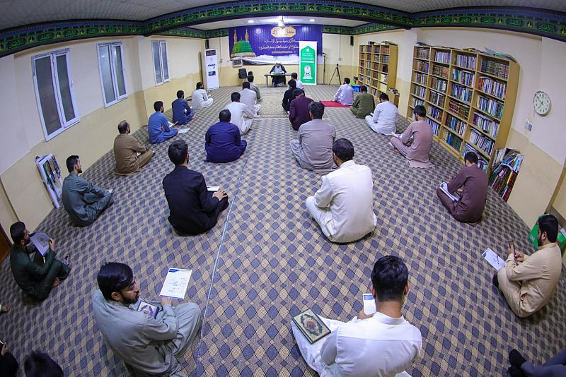 المجمع العلمي يطلق جلستين قرآنيتين لطلبة العلوم الدينية في النجف