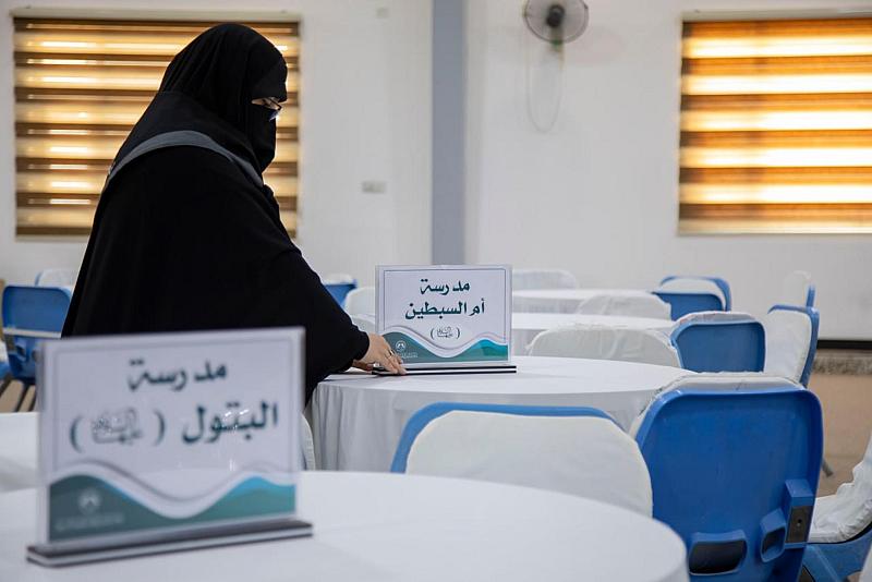 شعبة مدارس الكفيل الدينية النسوية تُنهي استعداداتها لإقامة مسابقة (بصائر العلم)
