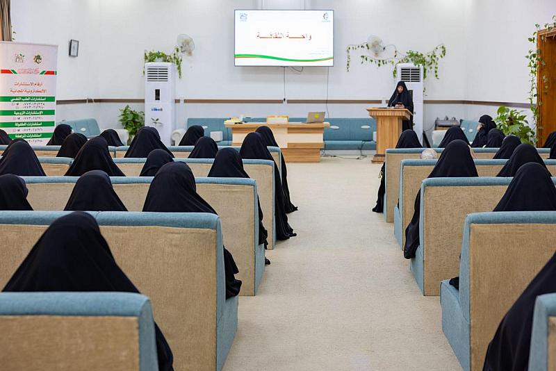 مركز الثقافة الأسرية يقيم النسخة الحادية والثلاثين من برنامج (واحة الثقافة)