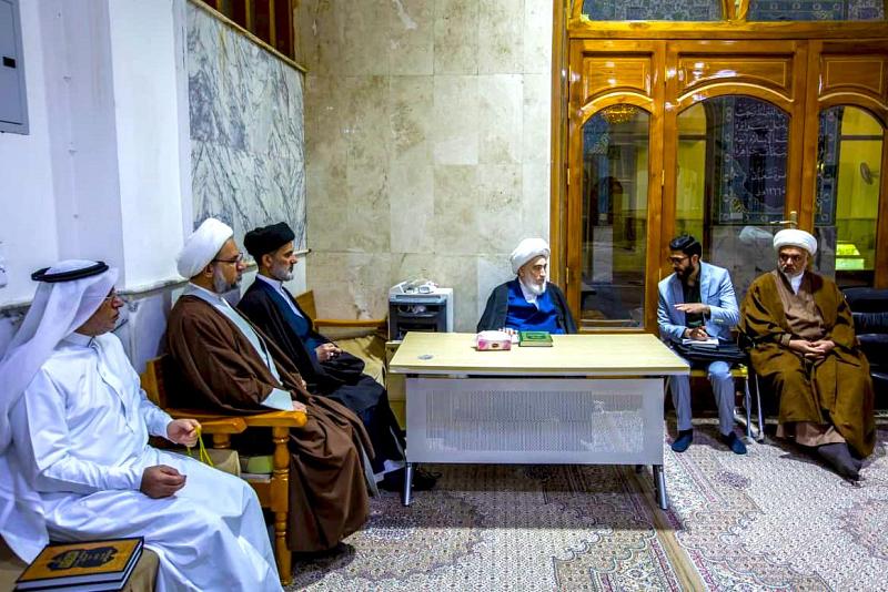 فريقُ مشروع (اكفَلْ موهبةً) الإنسانيّ ينظّمُ برنامجاً لزيارة أساتذة الحوزة العلميّة وفضلائها