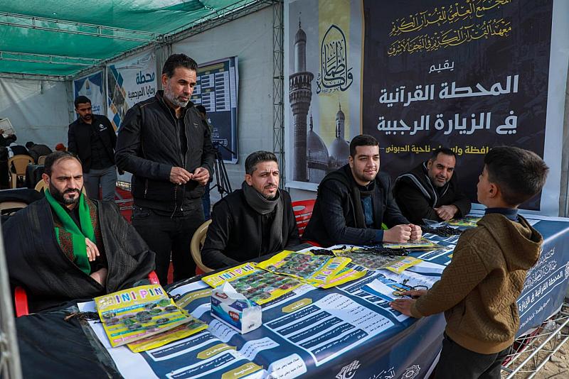 المجمع العلمي يقيم محطة قرآنية على طريق الزائرين بذكرى شهادة الإمام الكاظم (عليه السلام) في واسط