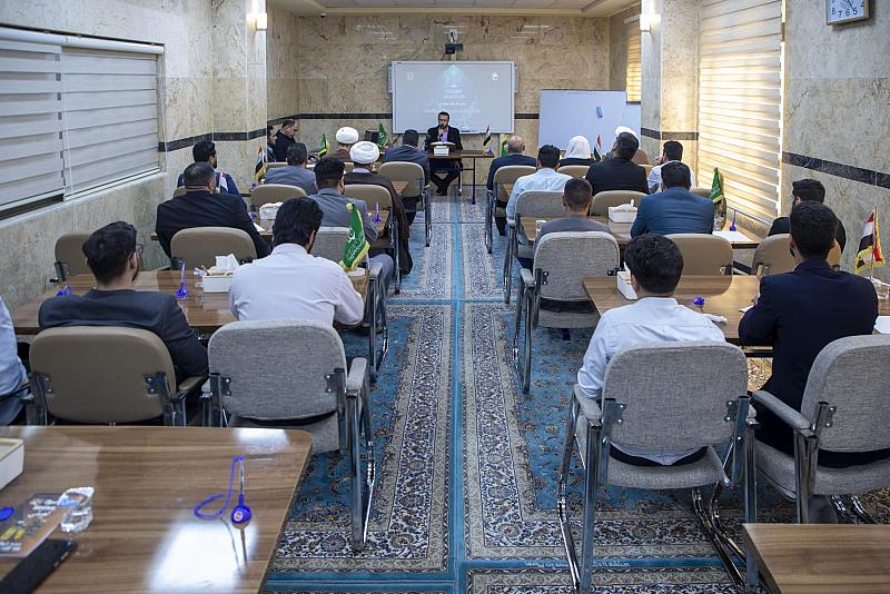 المجمع العلمي يقيم ندوة علمية بعنوان (القرآن الكريم نور في الدنيا والآخرة)
