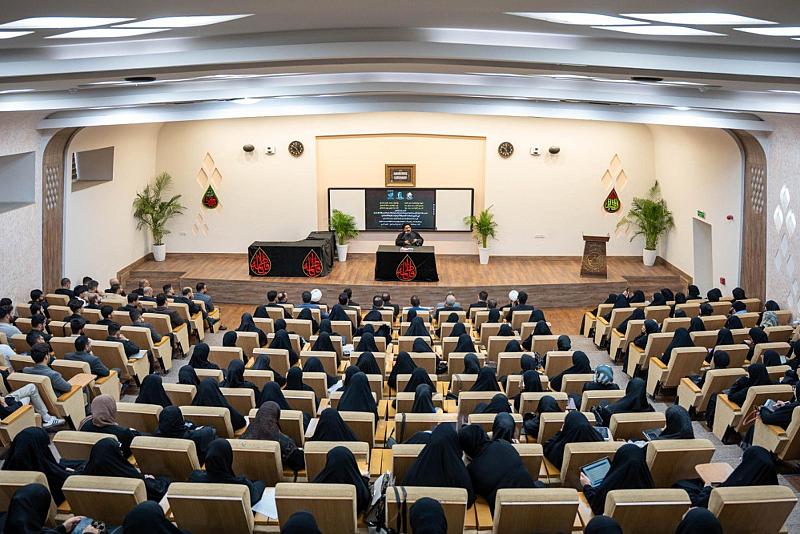 جامعة الكفيل تقيم مجلس عزاء بذكرى شهادة السيدة فاطمة الزهراء (عليها السلام)