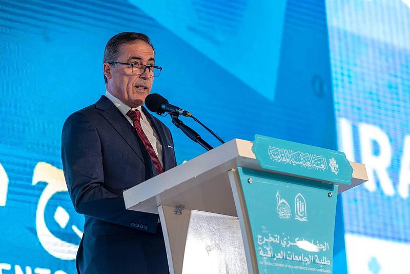 وزارة التعليم تشيد بجهود العتبة العباسية المقدسة في جعل حفل التخرج تقليدًا سنويًّا يليق بإرث طلبة العراق وثقافتهم