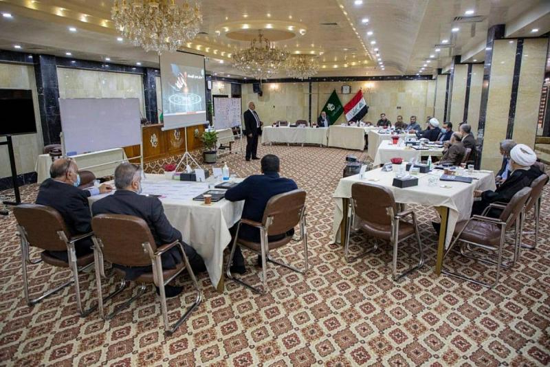 دورةُ التمكين الإداريّ مفاهيمُ عصريّة للوصول إلى التميّز في الأداء المؤسّسي