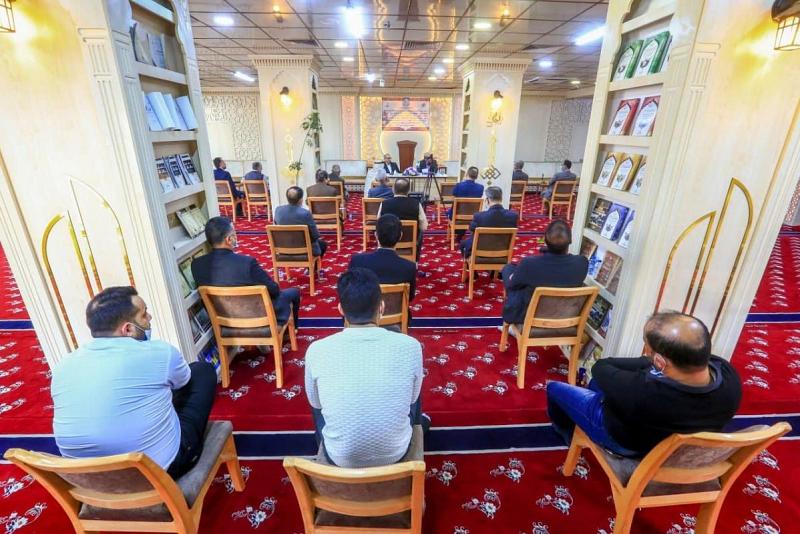 مركزُ تراث البصرة يُقيم ندوةً بعنوان: (مِن أعلام التَّحقيق في البصرة)