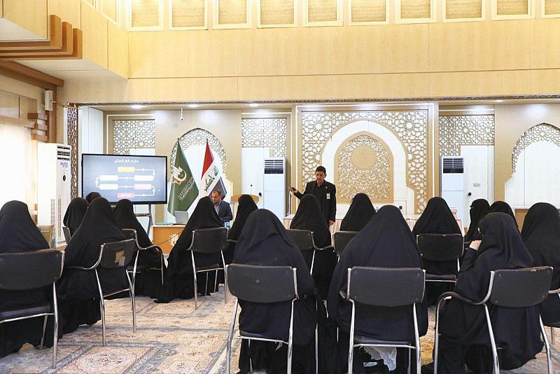 معهد القرآن الكريم النسويّ يقيم دورة (استراتيجيات تعديل السلوك) لطالباته المتفوّقات