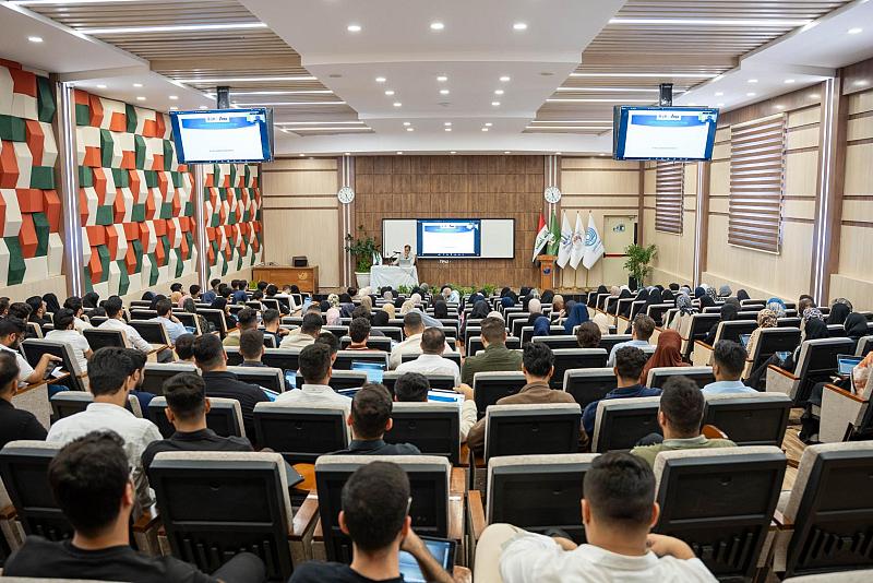 كلية الصيدلة بجامعة الكفيل تنظم محاضرة علمية عن مواد الأفيونات واستخداماتها