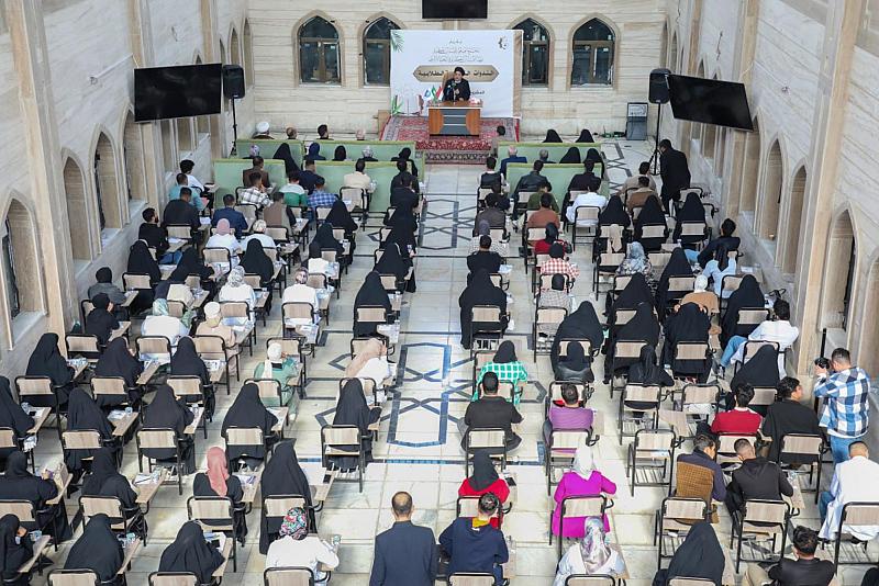 المجمع العلمي يقيم ندوة قرآنية في كلية الشيخ الطوسي الجامعة بالنجف الأشرف