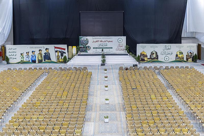 قسم الصناعات ينجز عمل منصة الحفل الختامي لبرامج جمعية كشافة الكفيل