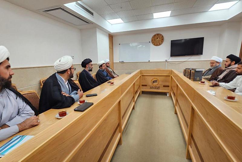 الهيأة العليا لإحياء التراث تبحث تعزيز التعاون المشترك مع مركز الإمام الباقر (عليه السلام) في إيران