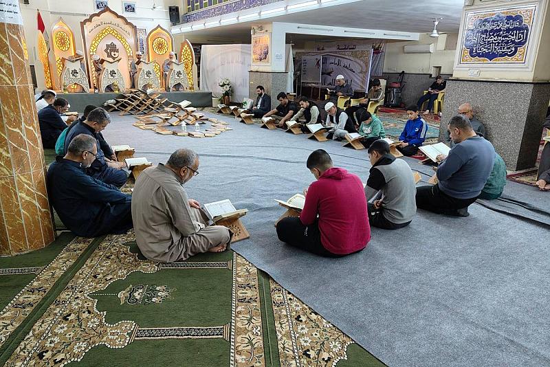 المجمَع العلمي يُشرك عددًا من القرّاء المكفوفين في الختمة الرمضانية المركزية ببغداد