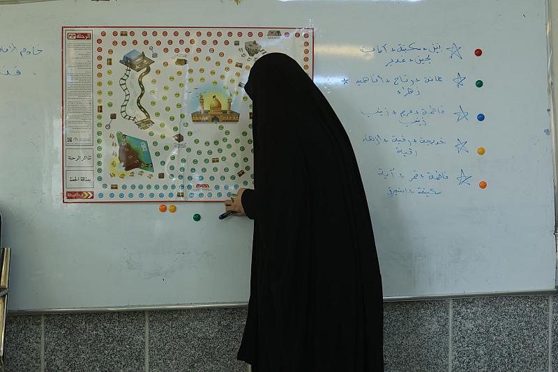 بنسختها الثامنة.. شعبة مدارس الكفيل النسوية تنظم الدورة الصيفية (رياحين الكفيل)