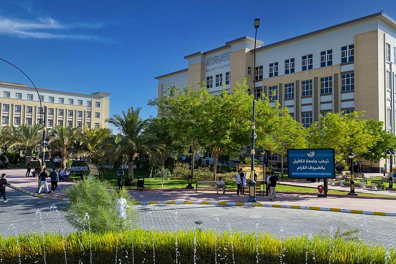 بالصور.. جامعة الكفيل تستقبل طلبتها للعام الدراسي الجديد