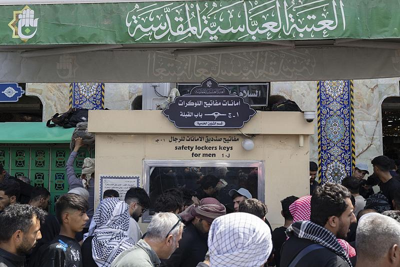 قسم الشؤون الخدمية يوضح آلية استلام أمانات الزائرين وتسليمها