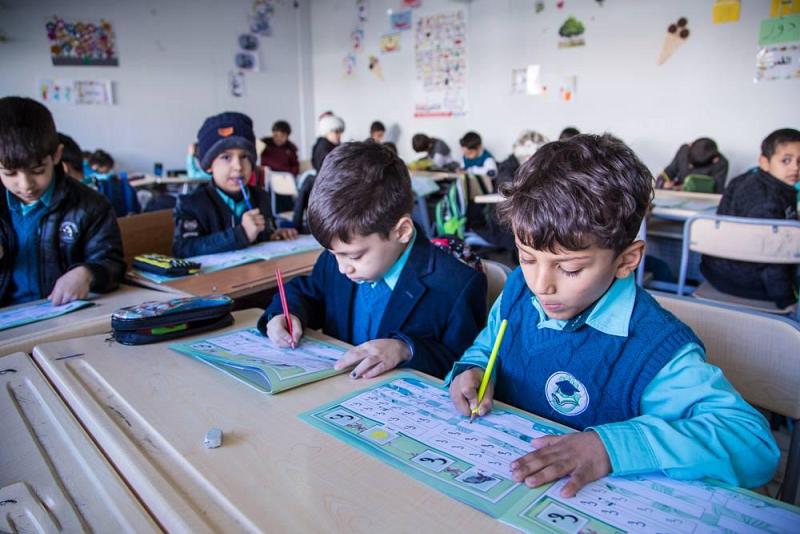 أجواء تربوية وتعليمية مثالية توفرها مجموعة مدارس العميد التعليمية للدراسين فيها...