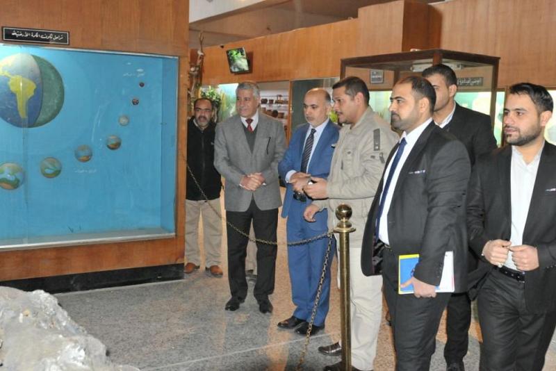 وفد  من متحف الكفيل للنفائس والمخطوطات يزور متحف التاريخ الطبيعي في العاصمة بغداد ويطّلع على احدث الطرق للعرض المتحفي فيه..