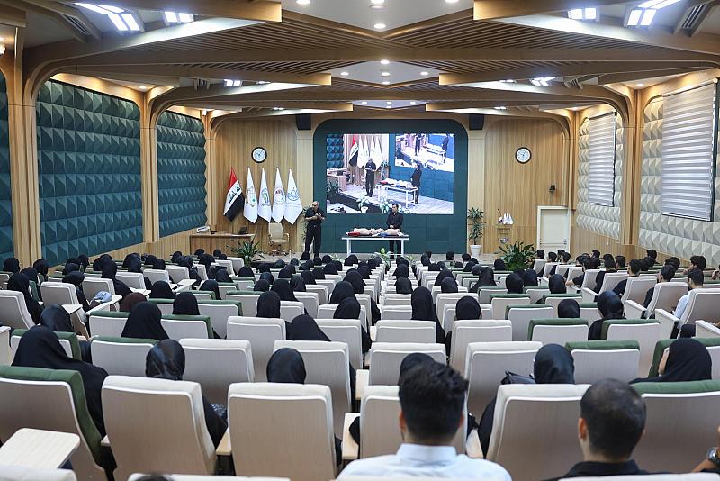 جامعة الكفيل تختتم دورة الإسعافات الأولية لتأهيل متطوعي زيارة الأربعين