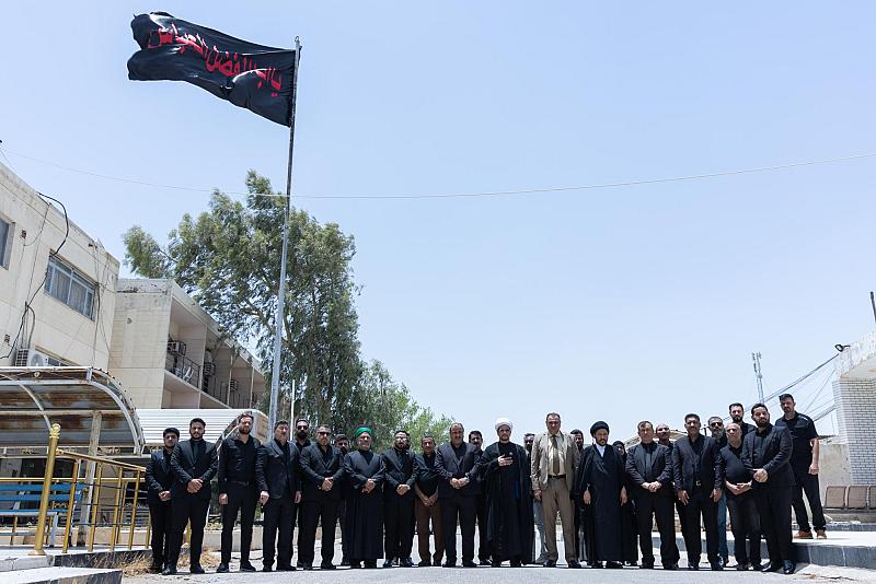 بالتعاون مع العتبة العباسية المقدسة.. رفع راية أبي الفضل العبّاس (عليه السّلام) في جامعة ميسان