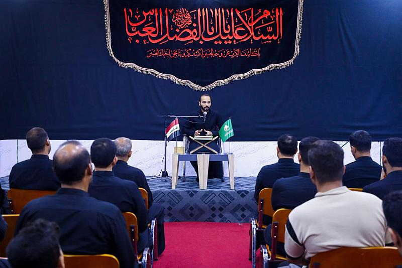 المجمَع العلمي يكرّم أساتذة الدورات القرآنيّة والمتطوعين المساهمين بإقامتها في الديوانية