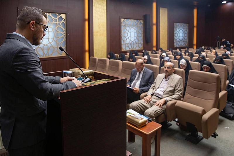 العتبة العباسية تطلق الجلسة البحثية النسوية ضمن فعاليات أسبوع الإمامة الدولي الثاني