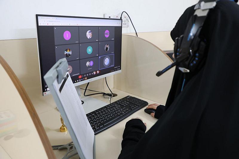 معهد القرآن الكريم النسوي يطلق سلسلة من الختمات القرآنية الإلكترونية
