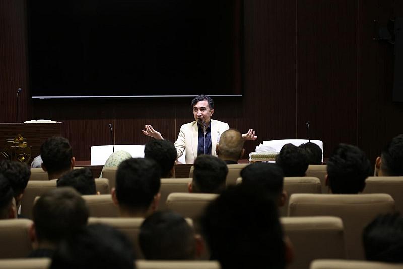 قسم العلاقات العامة يختتم برنامجاً ثقافياً لوفدٍ أكاديمي من جامعة الموصل