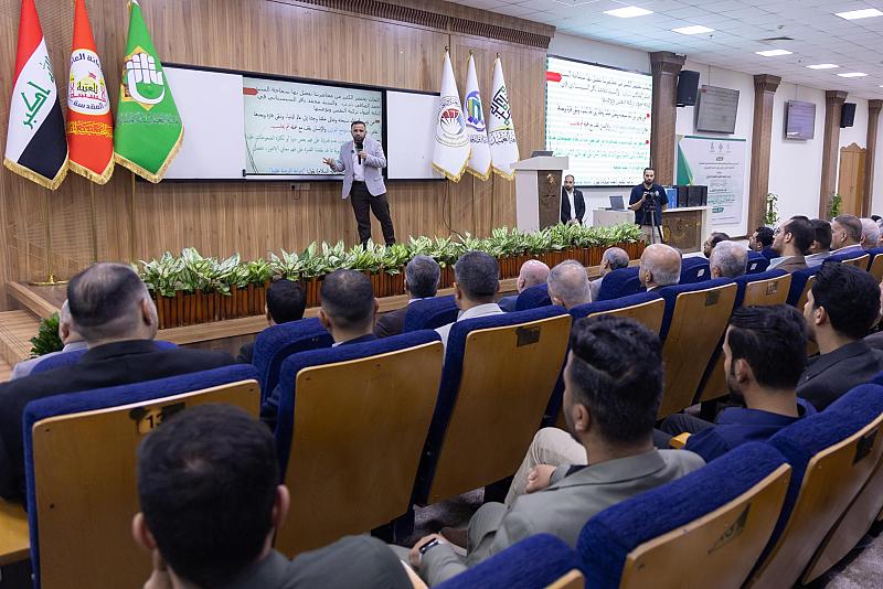 إلقاء محاضرة قرآنية عن معرفة الحقائق الكبرى وتحفيز الشعور العالي بالمسؤولية
