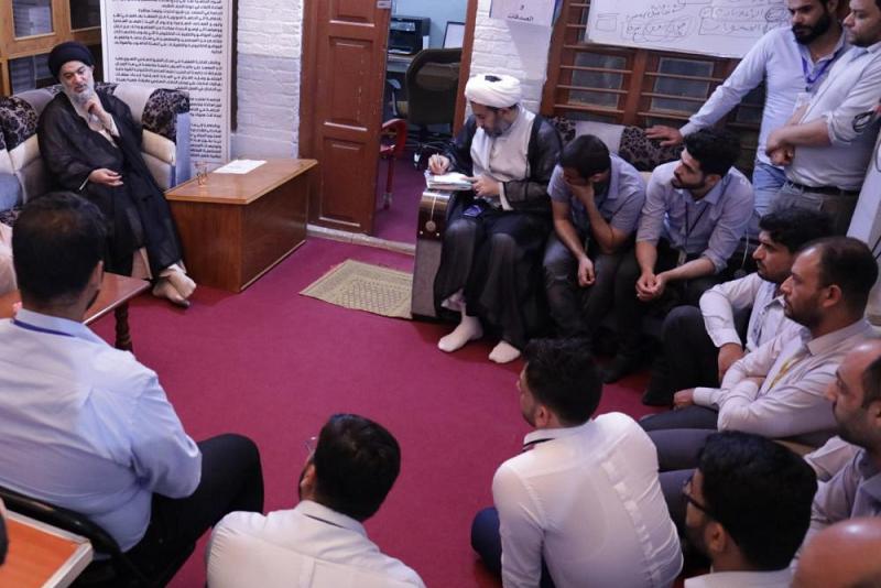 المتولّي الشرعيّ للعتبة العبّاسية المقدّسة يزور معهد تراث الأنبياء ويدعو العاملين فيه على بذل المزيد من الجهود لرفع مستوى جودة التعليم الحوزوي الإلكترونيّ...