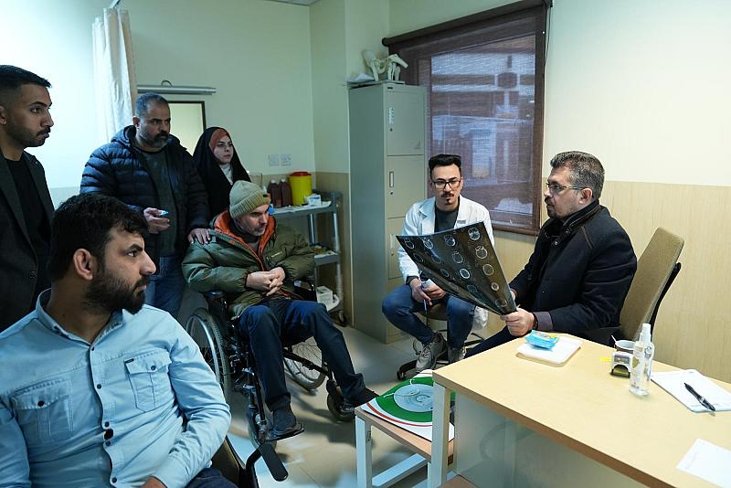 جرحى ملبي فتوى الدفاع: مستشفى الكفيل يمثل أنموذجًا يحتذى به في تقديم الخدمات الطبية
