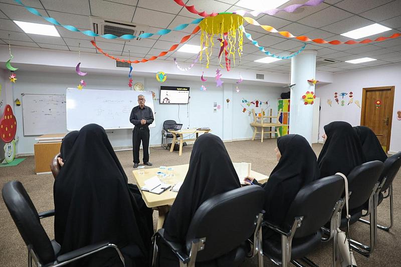 قسم التربية والتعليم يواصل برنامج إطار التحسين الشامل للملاكات الملتحقة حديثًا